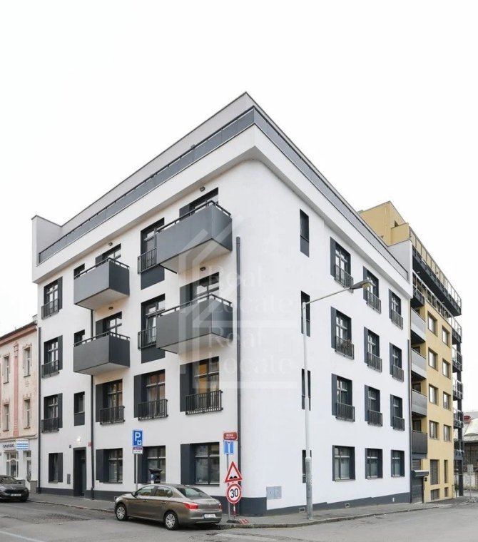 Prodej bytů, Praha 9 - Kolmá